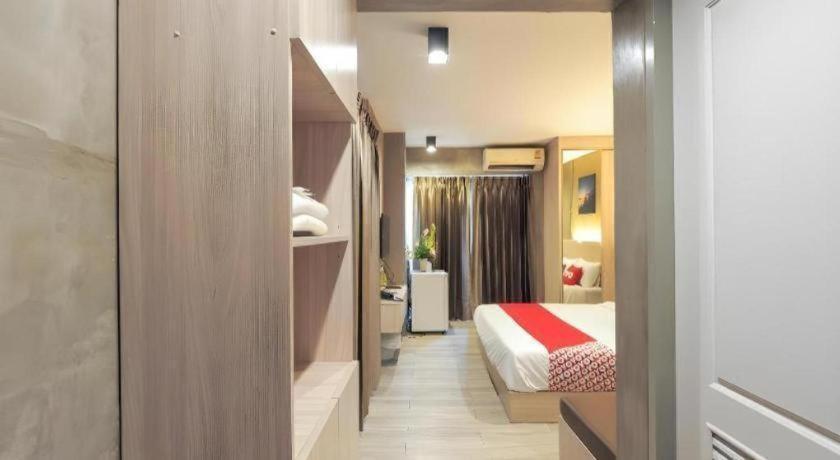 Oyo 75368 Demadre Hotel Bangkok